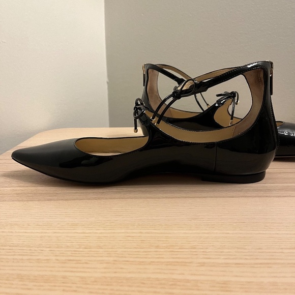 Jimmy Choo⎜Sage Double Bow Patent Leather Flats⎜Black - Picture 5 of 16